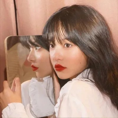独自夜归的女孩